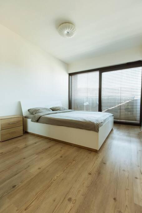 Apartmán Miracle Bratislava Exteriér fotografie